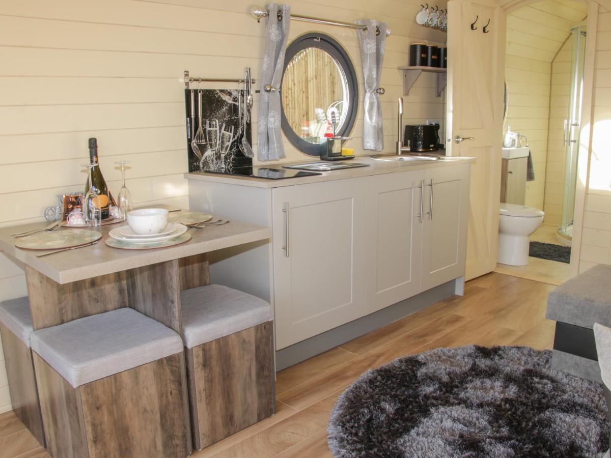 Stapeley Pod Villa Shrewsbury Luaran gambar
